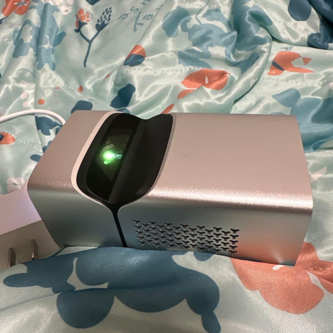 BLUEWIDE プロジェクター 本体