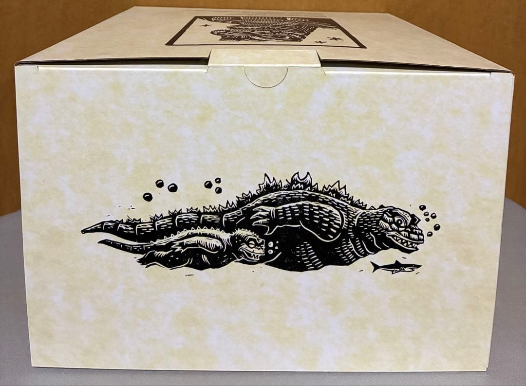 ゴジラ　海外版画風フィギュア　販売終了品