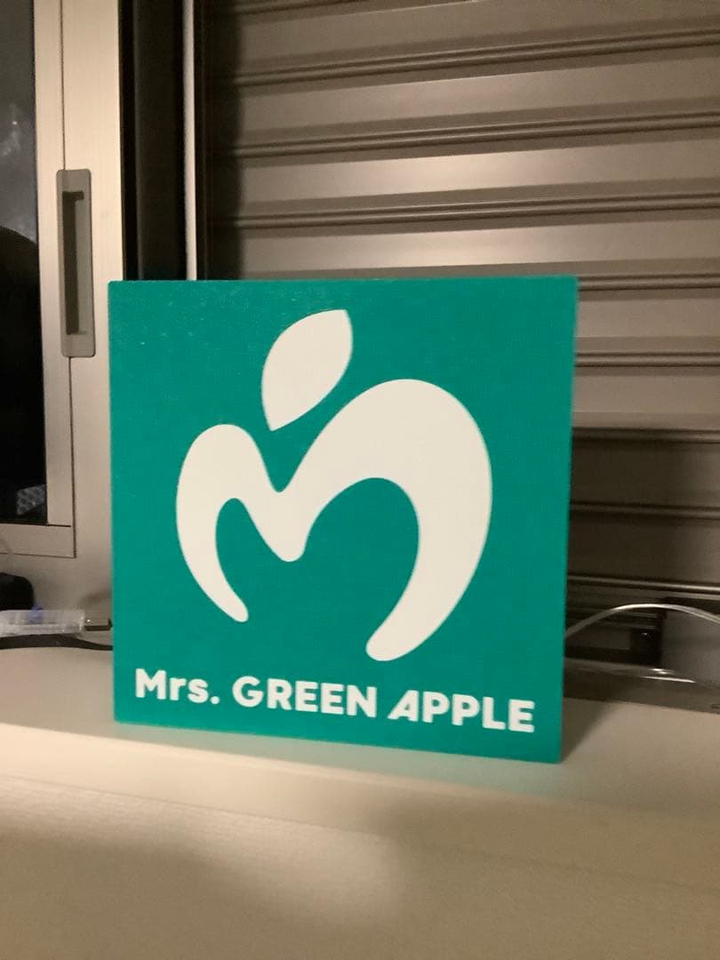 Mrs. GREEN APPLE スタンド