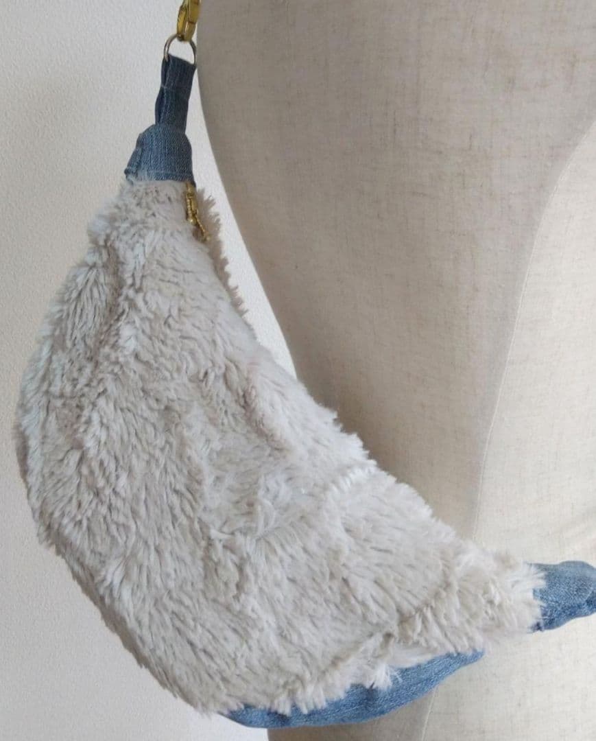 現品限り♡ファー×デニム生地 ラウンドショルダーバッグ ファーバッグ
