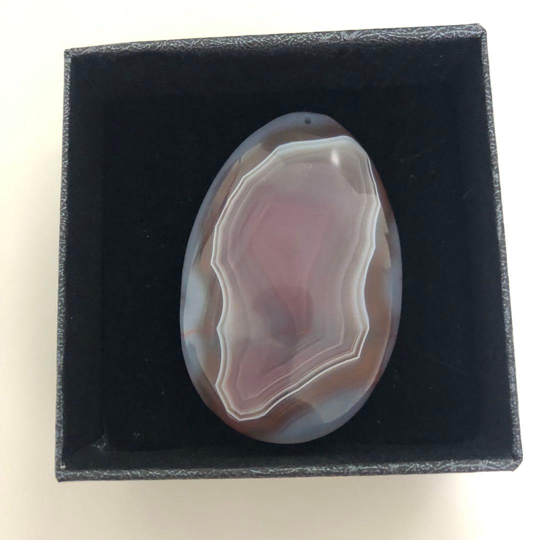 縁結び 女陰 ヌードメノウ 生命の源 女性器 趣味 天然石 瑪瑙 彫り物 A14