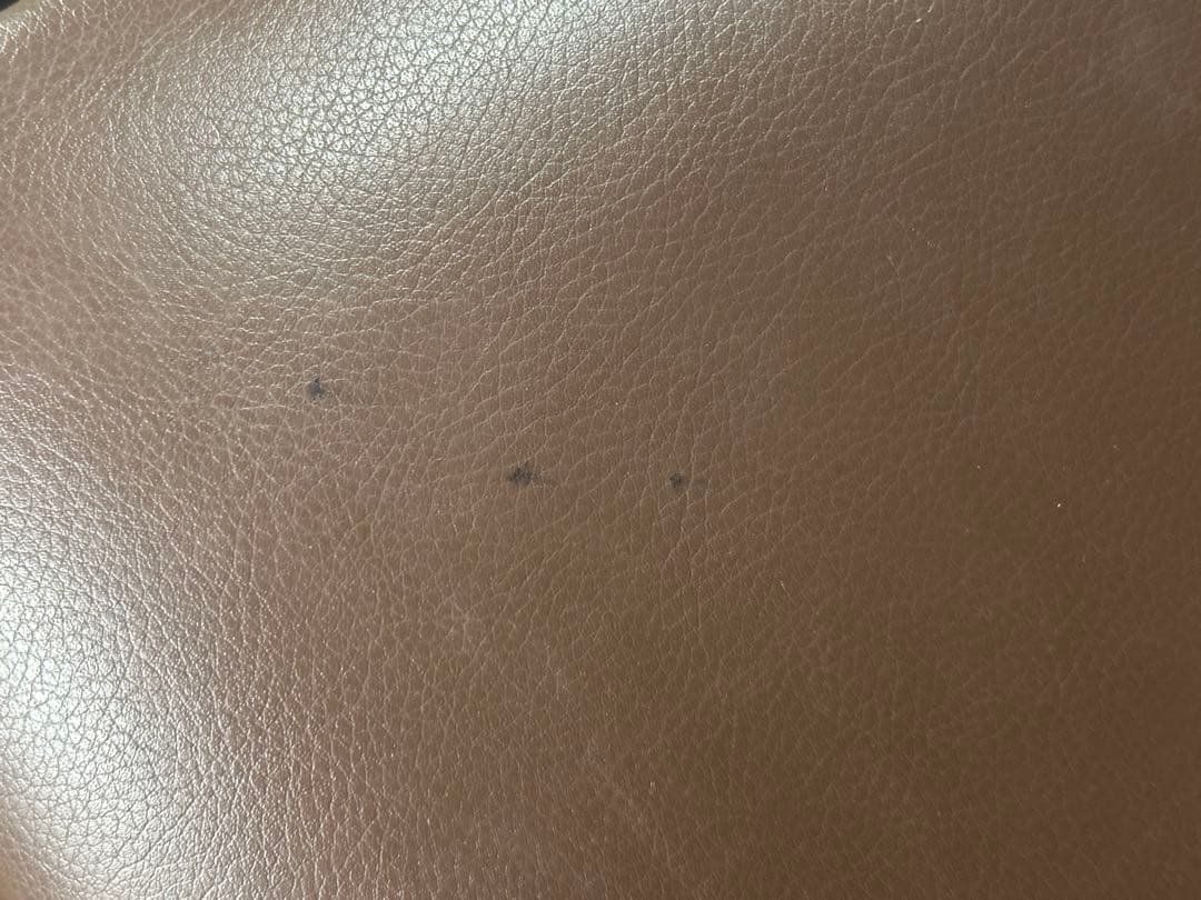 【中古】カリモク X338JADSG 成長チェア木製合皮クッ高級感日本製