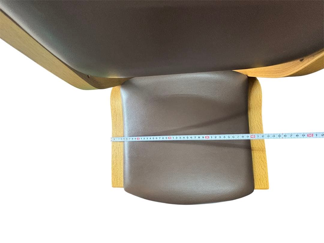 【中古】カリモク X338JADSG 成長チェア木製合皮クッ高級感日本製