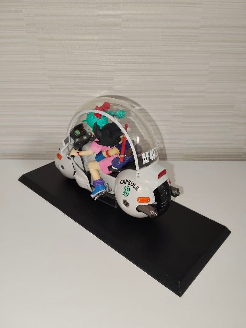 ドラゴンボール デスクトップリアルマッコイ 06 孫悟空&ブルマ　フィギュア