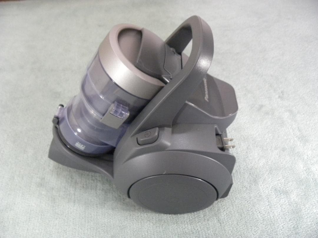 ②Panasonicサイクロン掃除機MC-SR41Kからまないブラシ