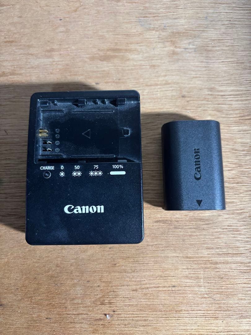 Canon EOS 6D Mark II デジタル一眼レフ