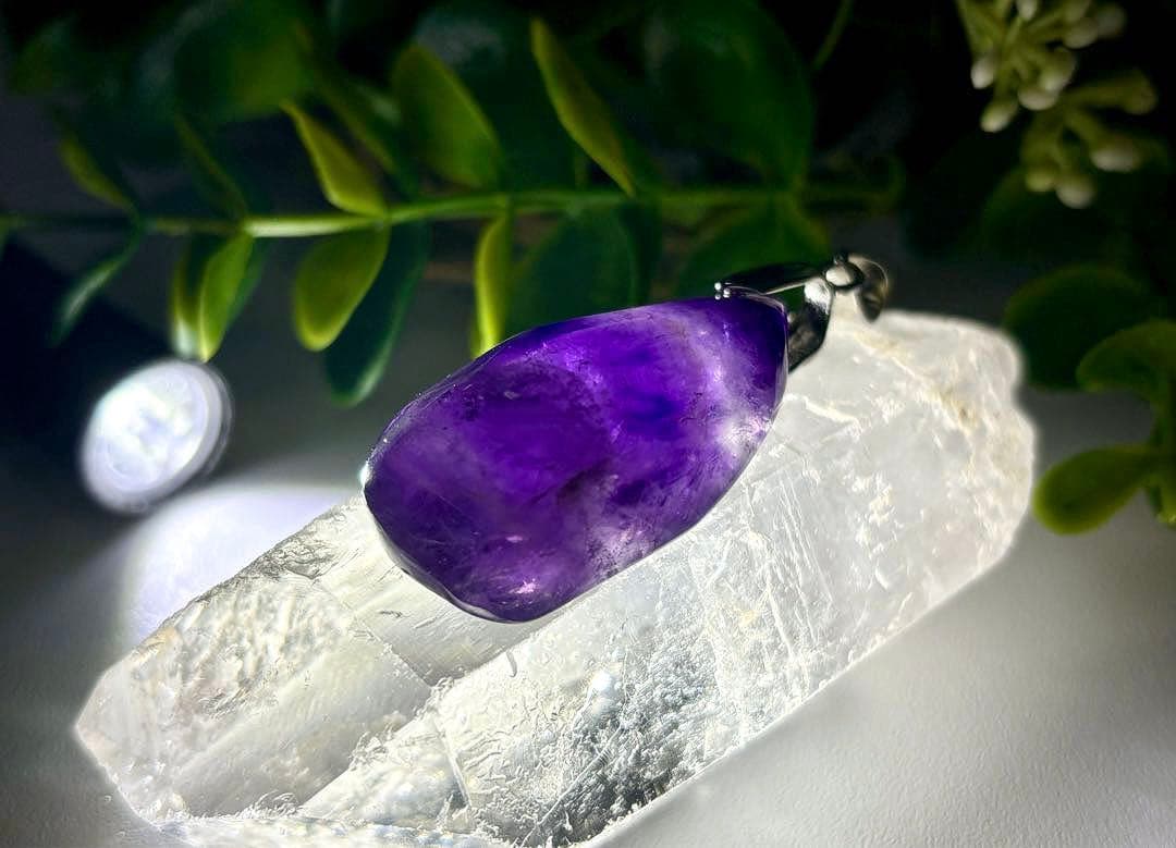 最高品質　超希少入手困難　愛の守護石　エターナルアメジストファントムのPT