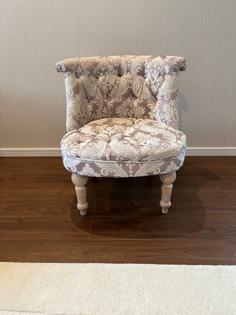 送料込み　ラムズゲイト　シングルソファ　ピンク