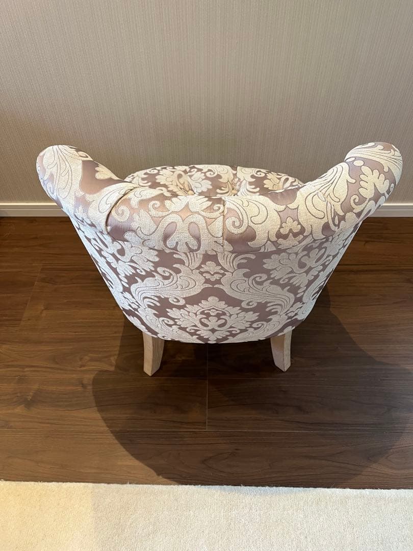 送料込み　ラムズゲイト　シングルソファ　ピンク