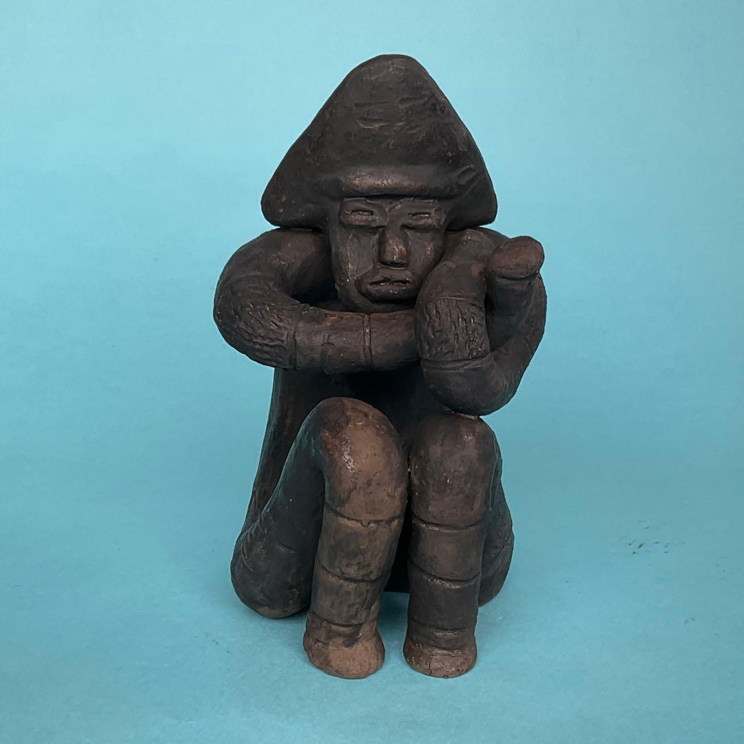 福島　しゃがむ土偶