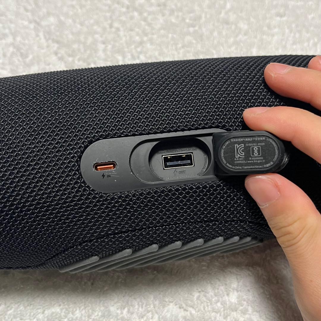 JBL CHARGE5スピーカー　防水　Bluetooth