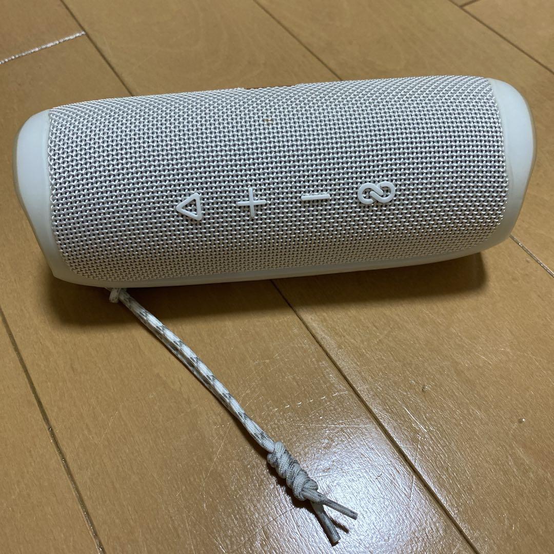 JBL FLIP5 ホワイト ワイヤレススピーカー