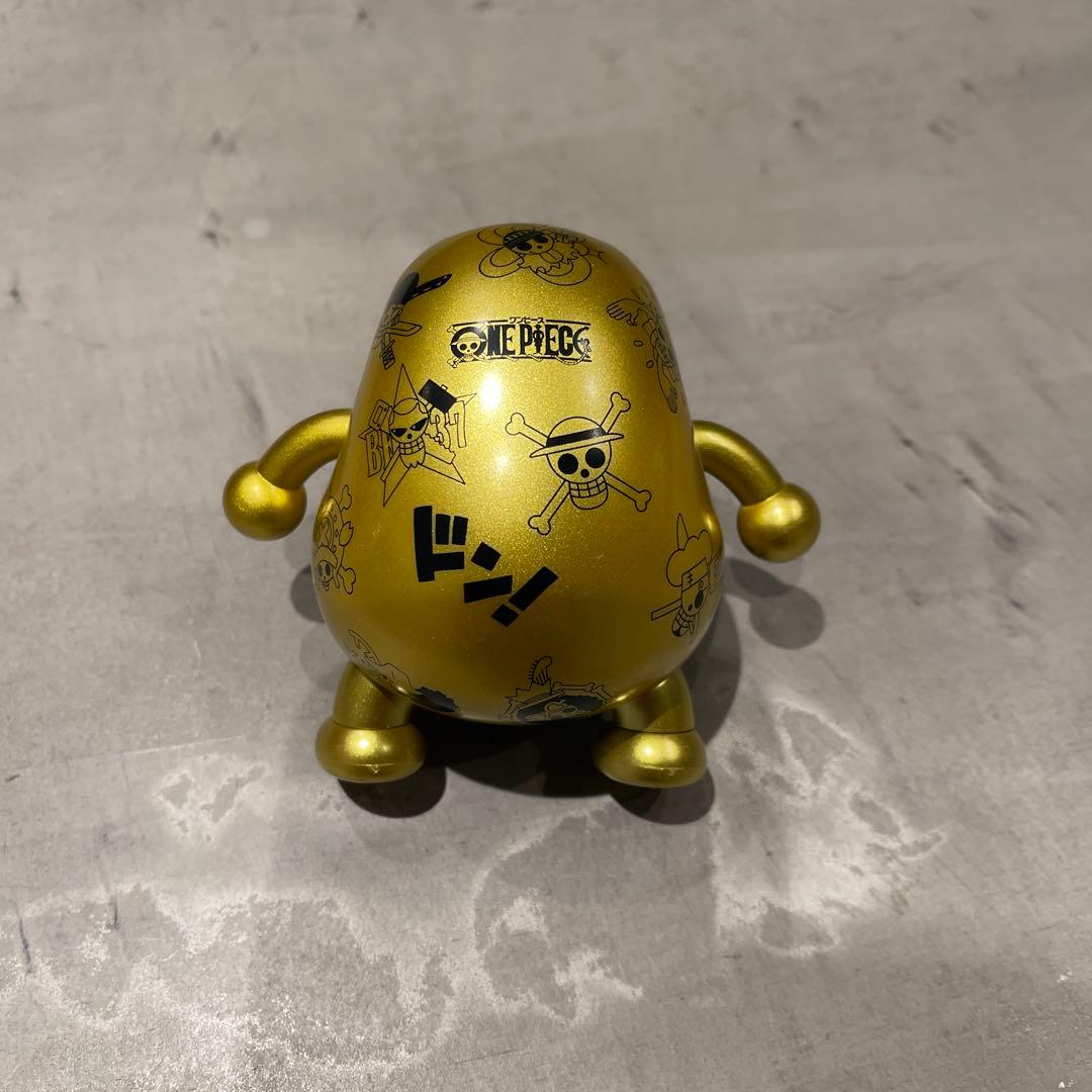 ONE PIECE ダルマ型フィギュア ゴールド