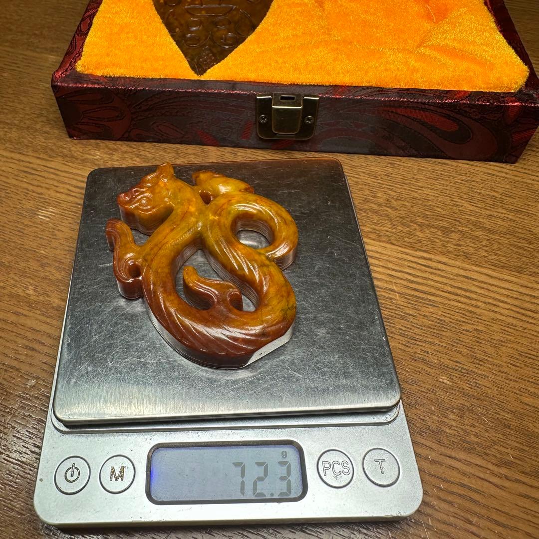 天然石彫刻　２点セット　収納箱付き