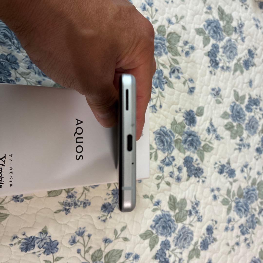 スマートフォン本体 AQUOS sense4 basic(A003SH) Silver