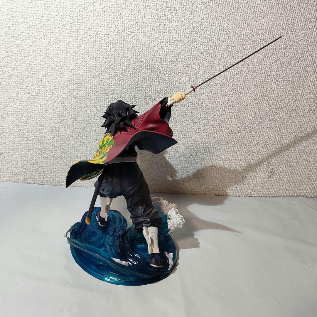 ☆　コトブキヤ　鬼滅の刃フィギュア　ARTFX　冨岡義勇　☆