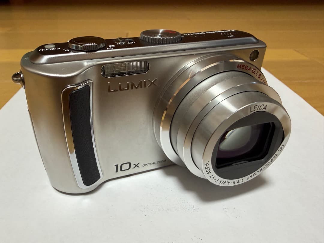 Panasonic LUMIX DMC-TZ5 シルバー オールドデジカメ
