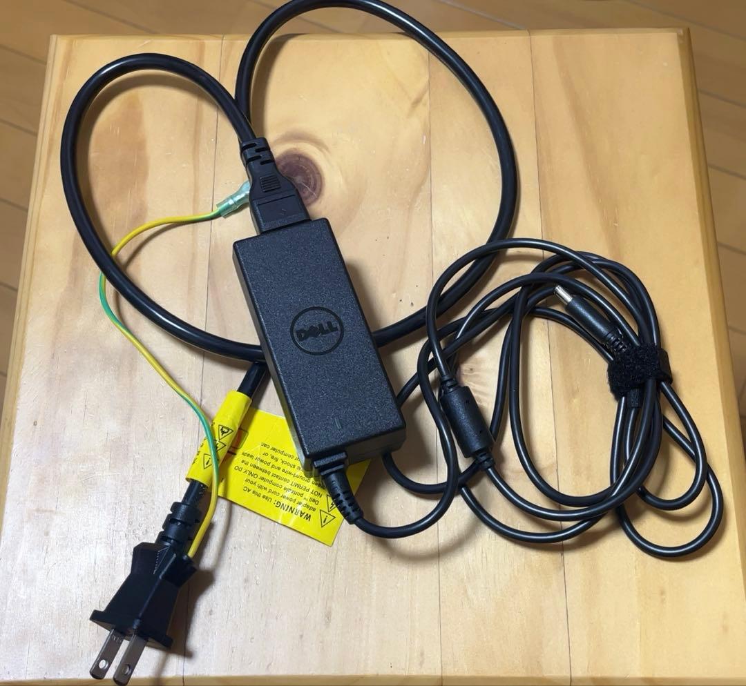 【美品】Dell ノートパソコン シャンパンピンク