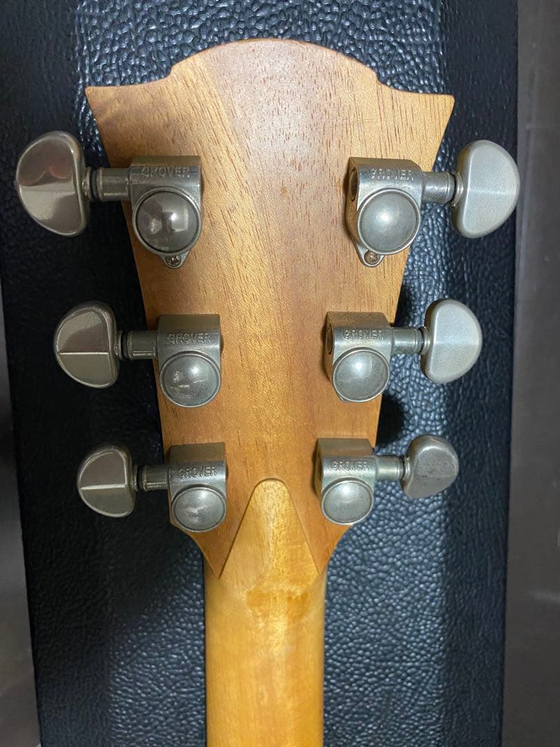 アコースティックギター　cole clark