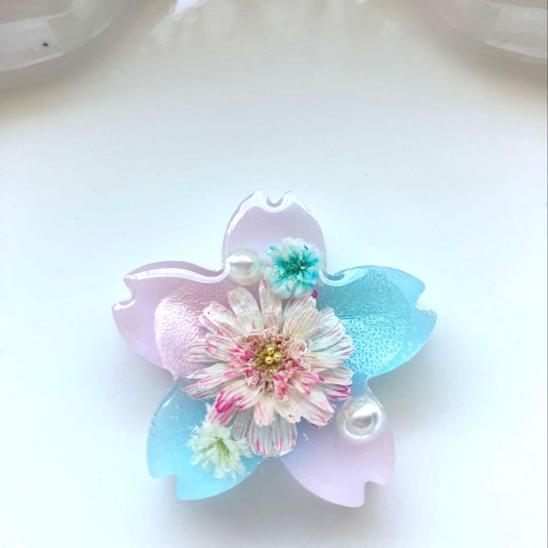 【再販×】レジン　ヘアゴム　マトリカリア　ブルー◡̈♥︎ミルキーピンク