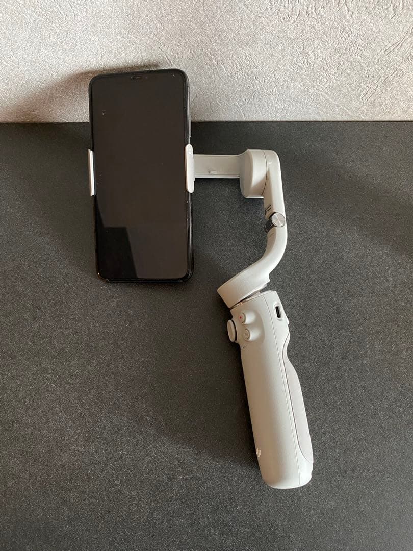 アップルさん専用】DJI OM5 ジンバル　スタビライザー 収納袋付き