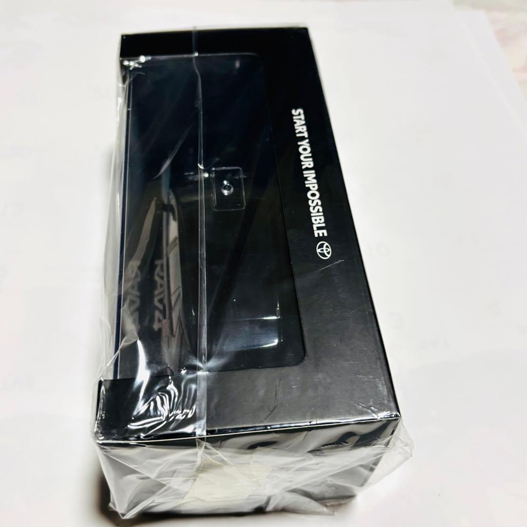 トヨタ RAV4 1/30 ミニカー ブラック 新品 未開封（前モデル）