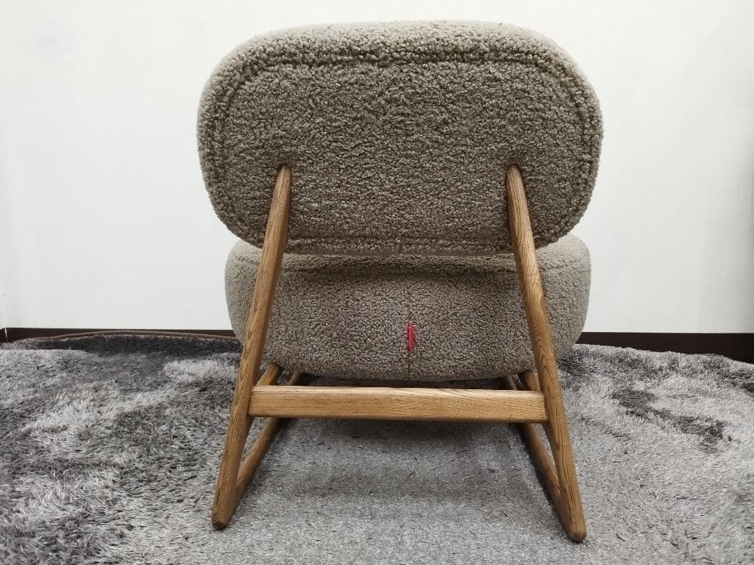 一人掛けソファ　もこもこ　可愛い　天然木使用　ソファー　カフェソファー