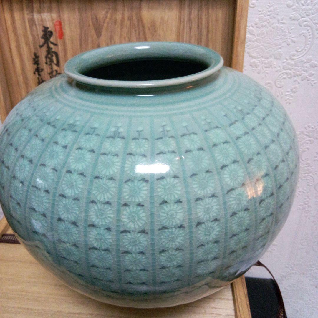 大特価！高麗青磁　東南陶窯花瓶　　桐箱