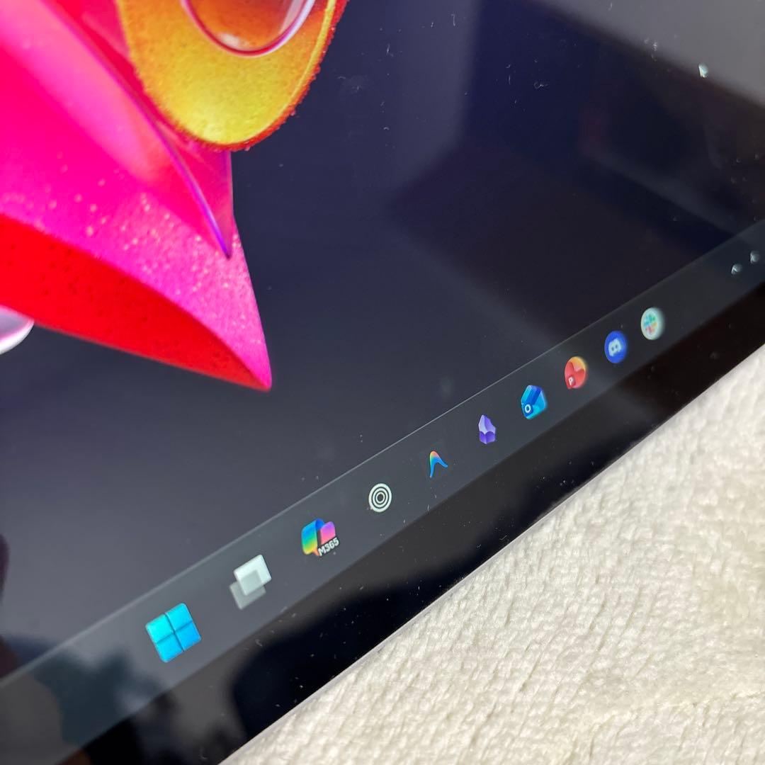 Surface Pro7 i5 8gb 256GB 画面シミあり