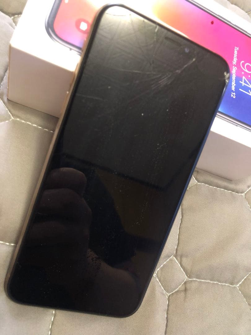 ジャンク品iPhone XS 本体 64GB ゴールド