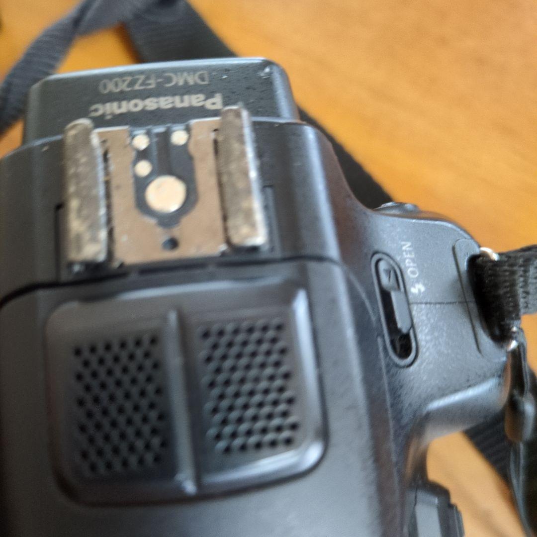 Panasonic DMC-FZ200 デジタルカメラ