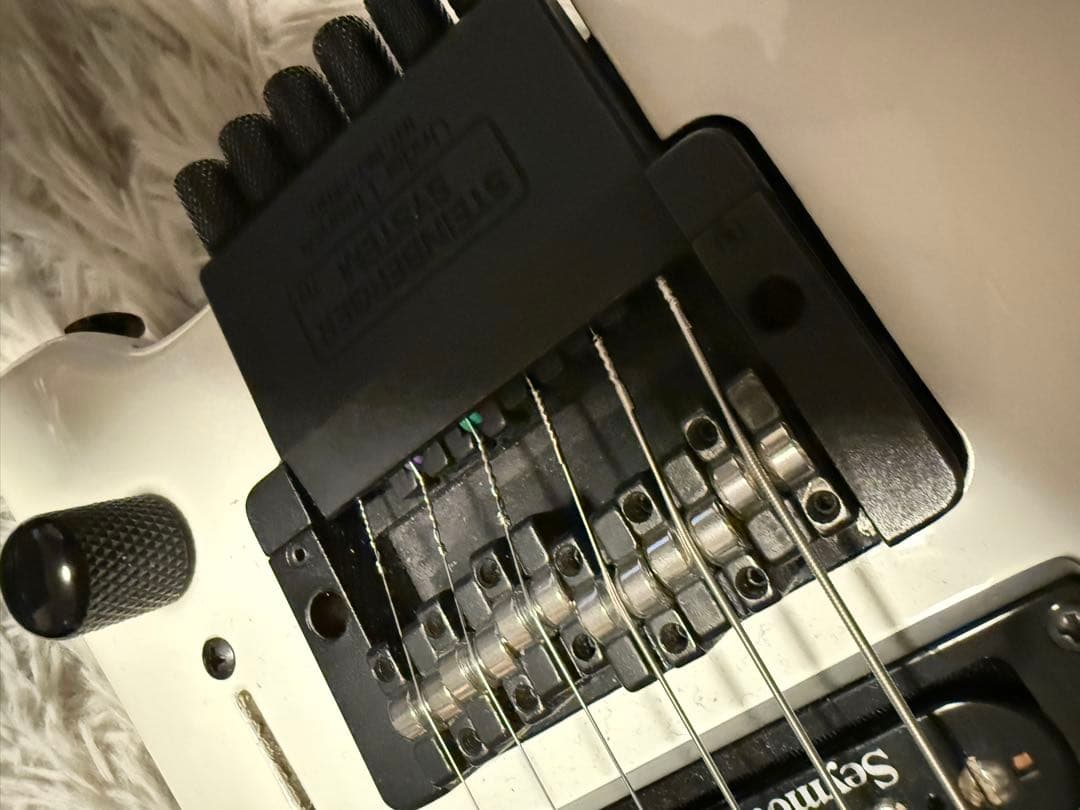 スタインバーグSpirit Stealth エレキギター ホワイト