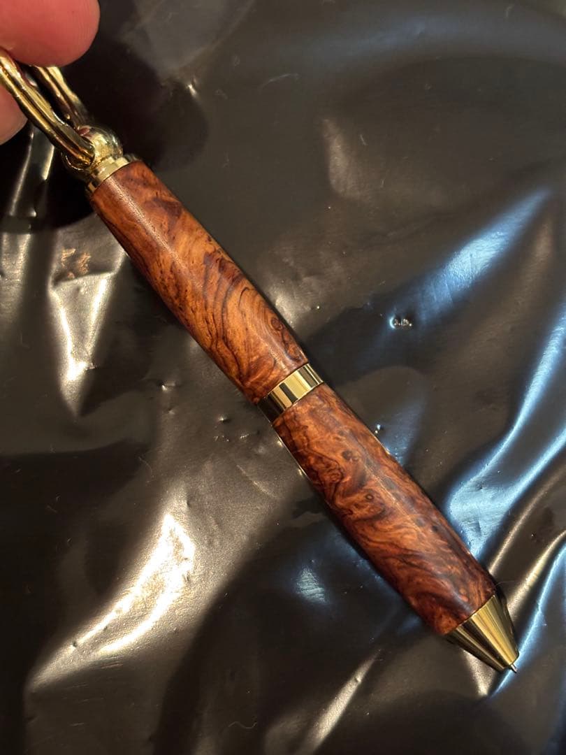 73Labo ホンジュラス ローズウッド 特上瘤 木軸 ボールペン ペンダント