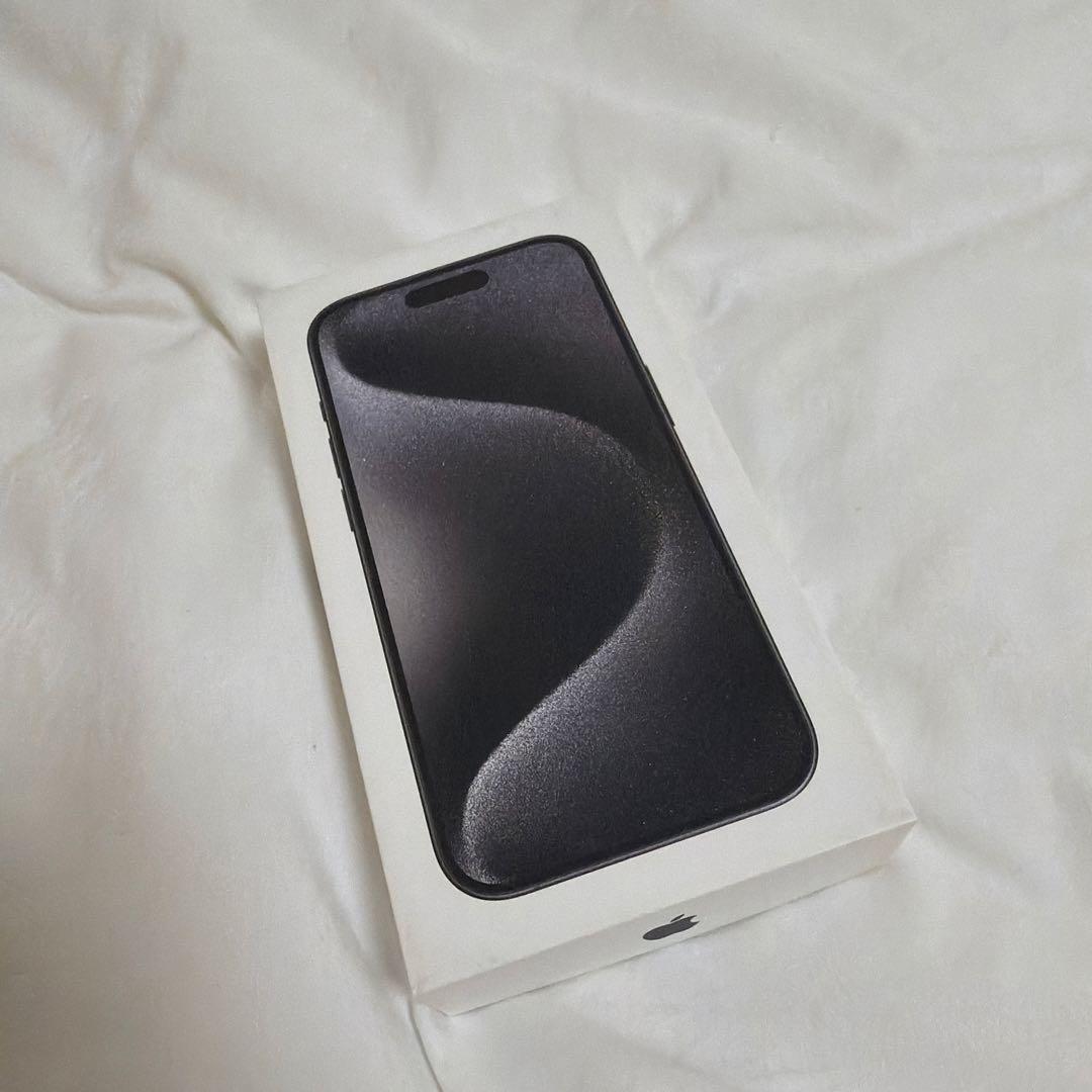 iPhone 15 Pro 本体