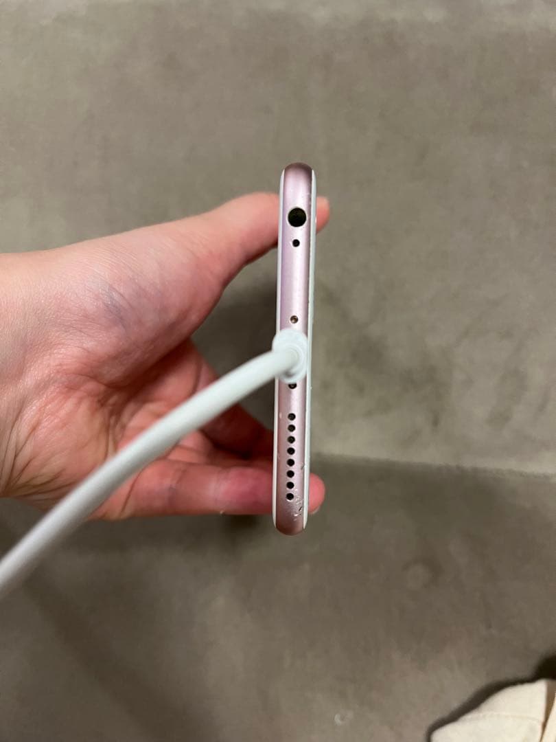 Apple iPhone 6s Plus ローズゴールド 64GB