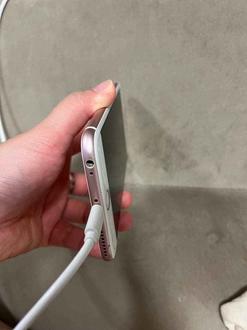 Apple iPhone 6s Plus ローズゴールド 64GB