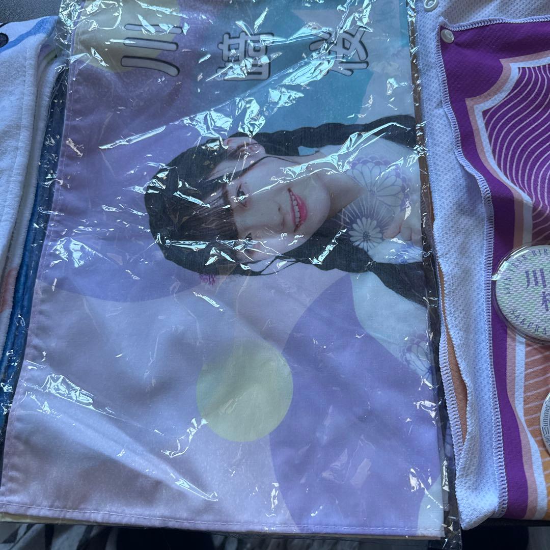 乃木坂46 タオルとバッジセット