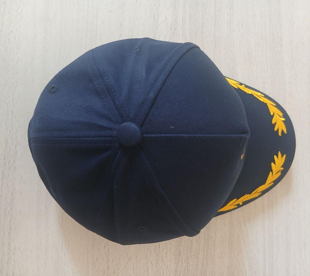 消防風ネイビーキャップ　金色葉刺繍付き！