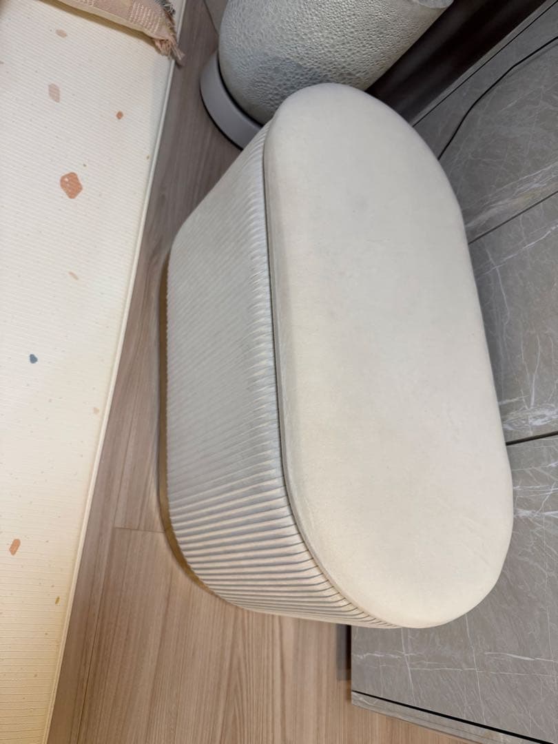 スツール　収納付き　ドレッサースツール　ベルベット