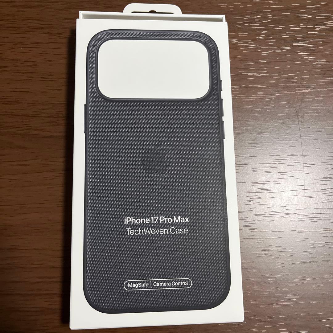 iPhone 17 Pro Max 純正テックウーブンケース ブラック