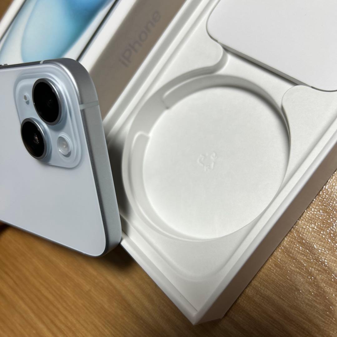 【デモ機/SIMフリー】iPhone15 128GBブルー