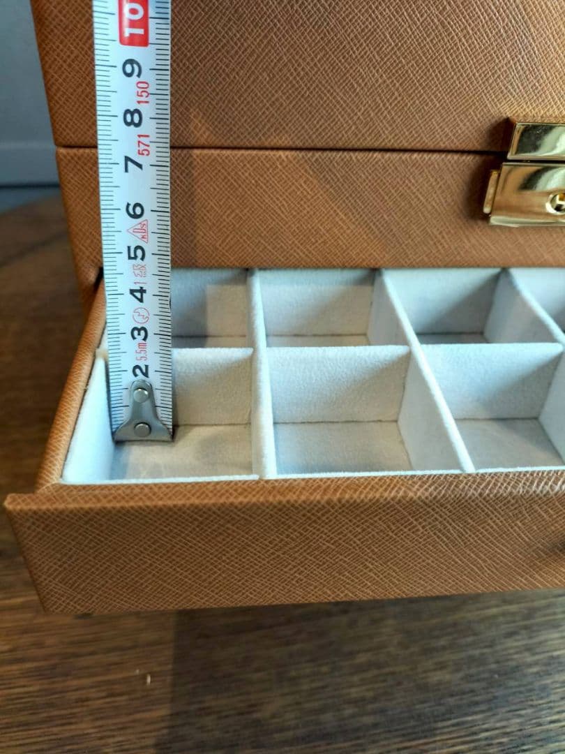 アクセサリーケース　カギ有　やや使用感有