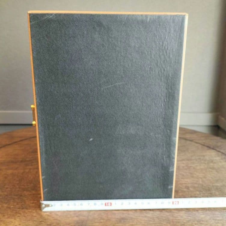 アクセサリーケース　カギ有　やや使用感有