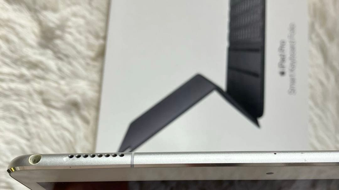 【完動品】iPad Pro 10.5 64GB SIMフリー 【すぐ発送】