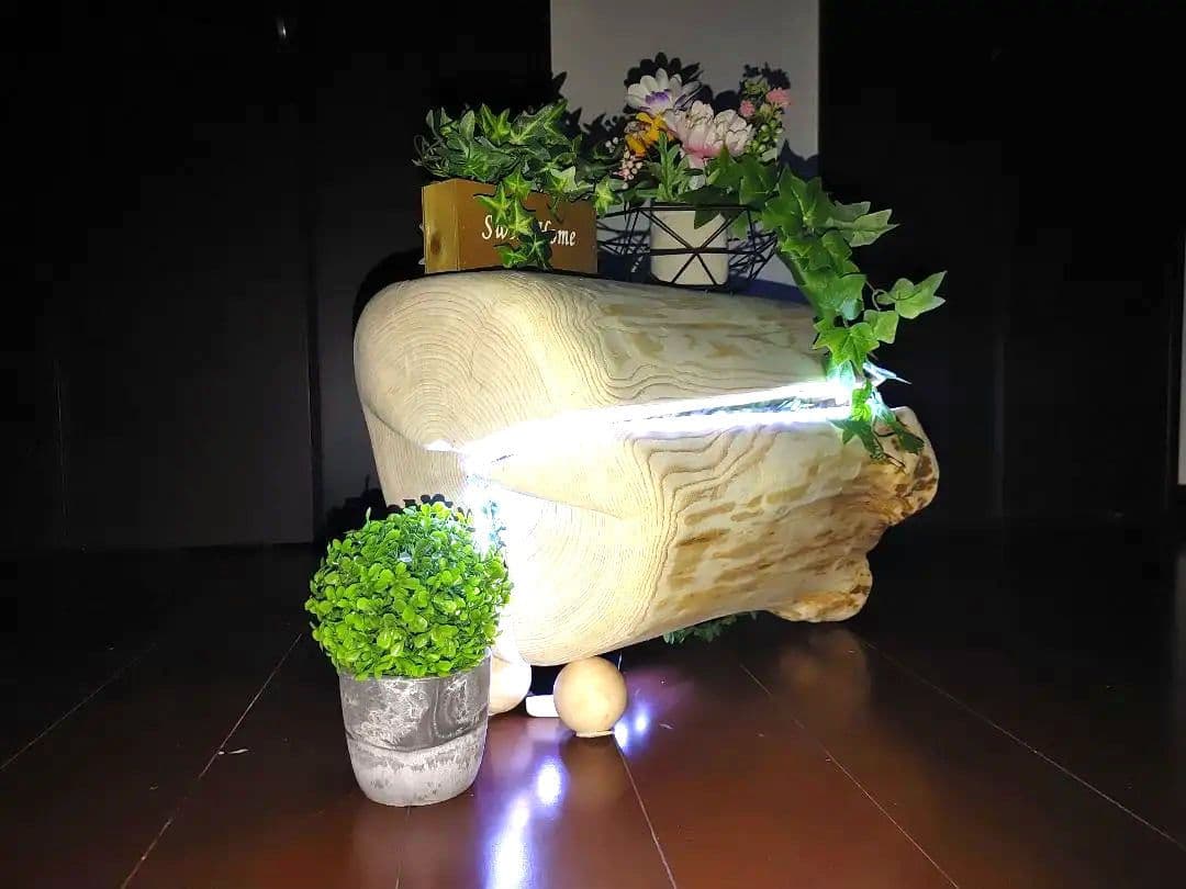 『限定価格』四国霊峰石鎚山産大型天然ひのき切り株ベンチ照明LEDライト付①ノ②