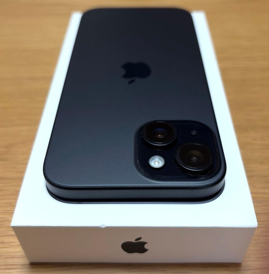 超美品 iPhone 15 128GB ブラック
