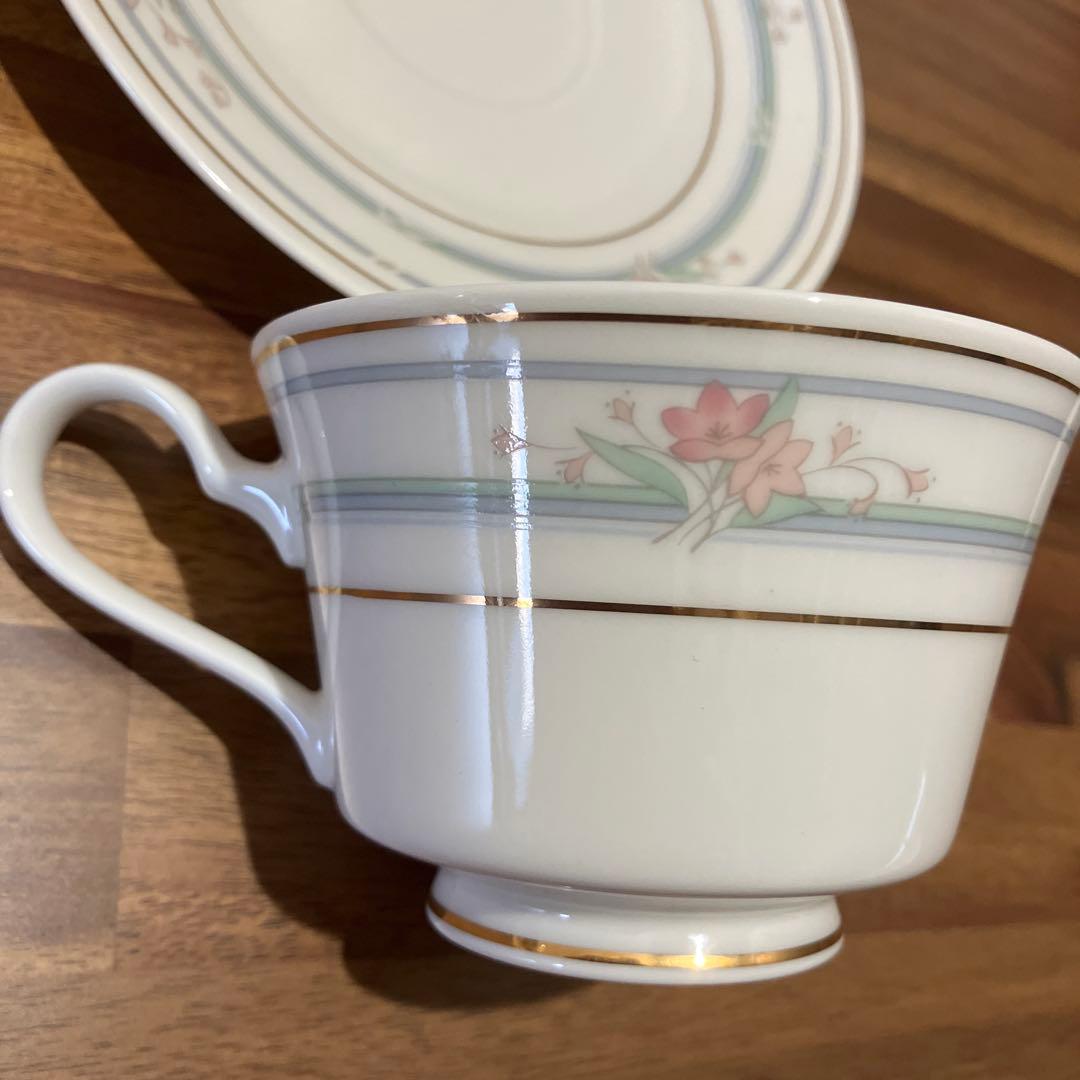 新品未使用　ノリタケ　ディナーフルセット　6人用全40ピース