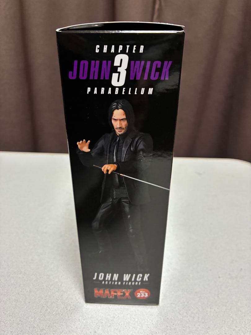 MAFEX JOHN WICK(CHAPTER 3) フィギュア　開封未使用品