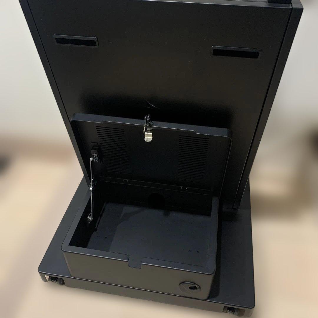 【中古】大型 ディスプレイスタンド 【大阪直接引取り】　テレビスタンド　可動式