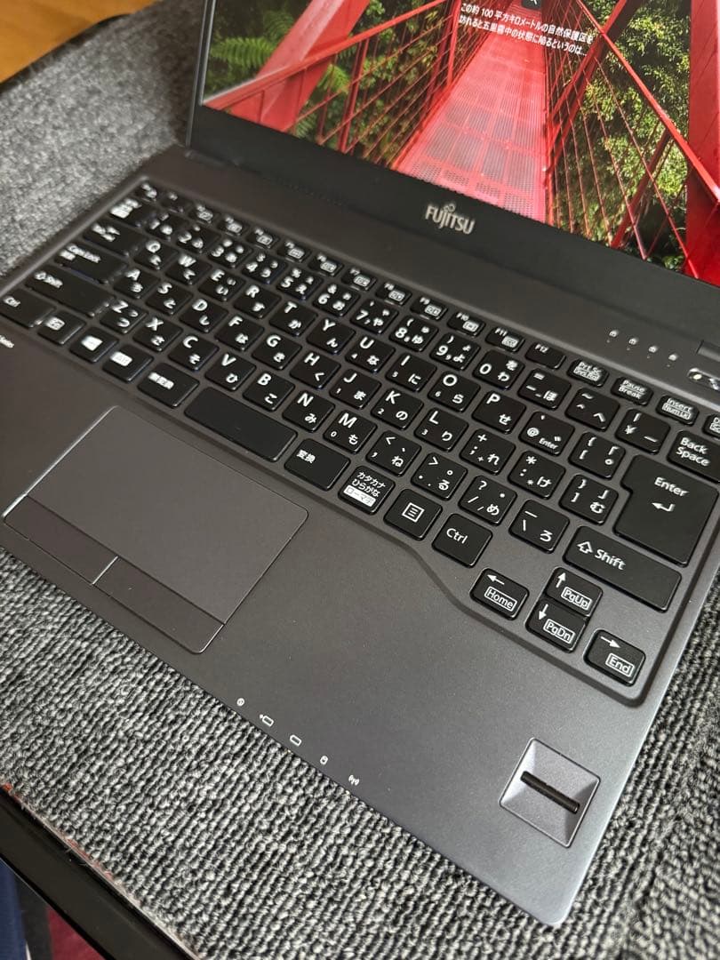 LIFEBOOK U937/P SSD128GB メモリ4GB⭐︎バッテリー新品